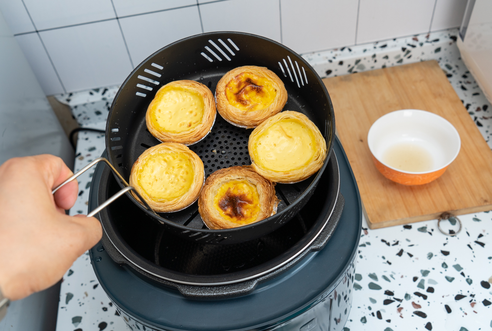 苏泊尔新款带菜谱的电压力锅,经济实惠的苏泊尔电压力锅