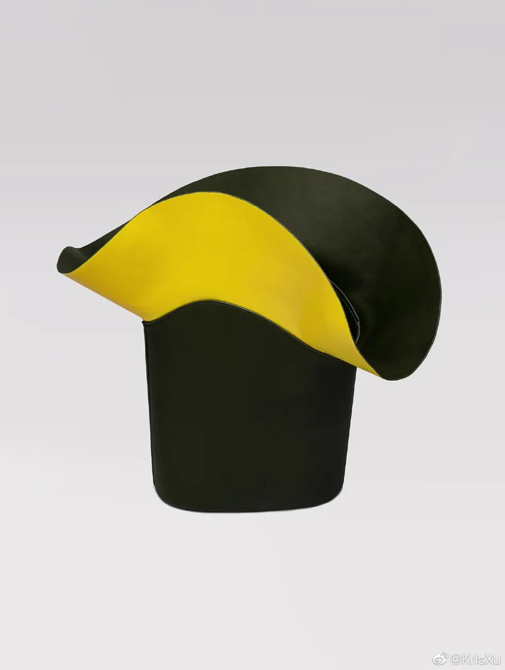 KrisXu：一个被UFO带来的国内设计师品牌包