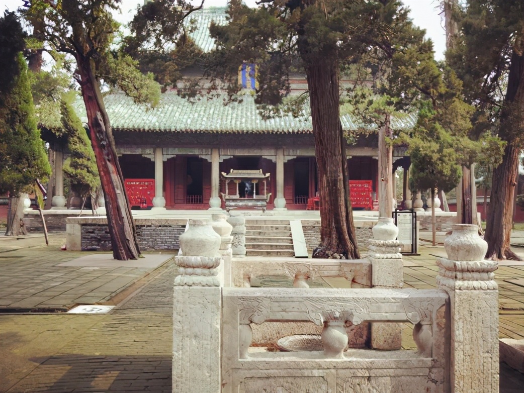 邹城孟庙：仁者无敌