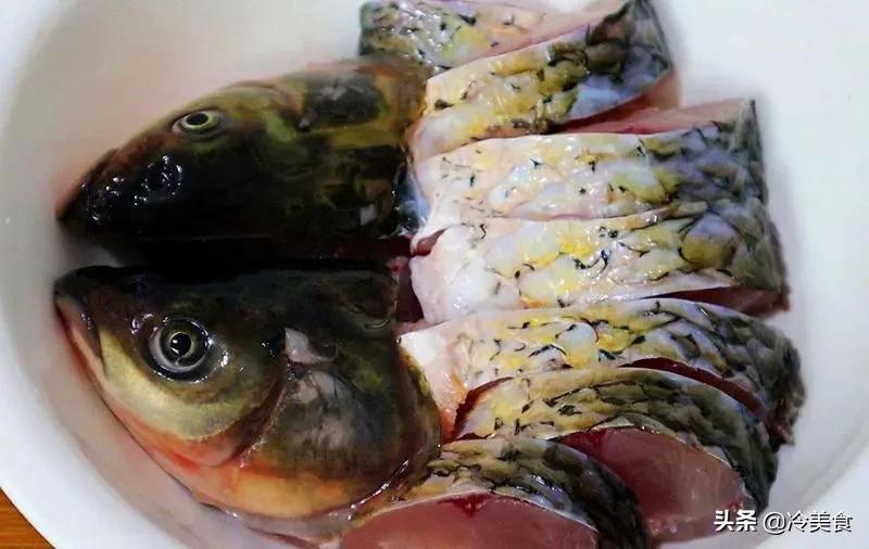 草鱼怎么炖鱼汤好喝又营养,草鱼怎么炖鱼汤好喝