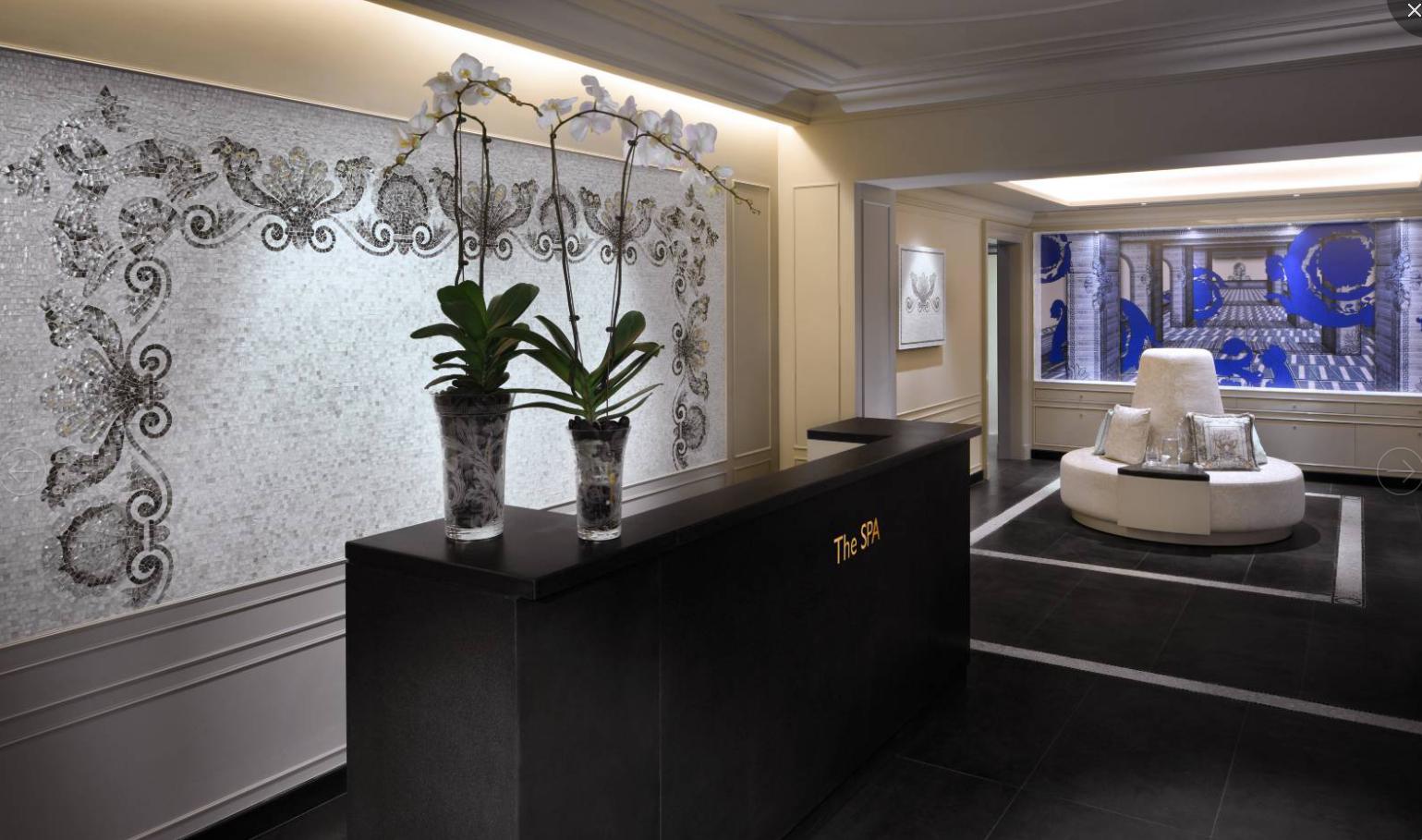 迪拜范思哲酒店帝国套房,迪拜范思哲宫殿酒店图片