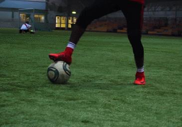 内马尔的5项实用足球技巧-教你如何突破对方防守