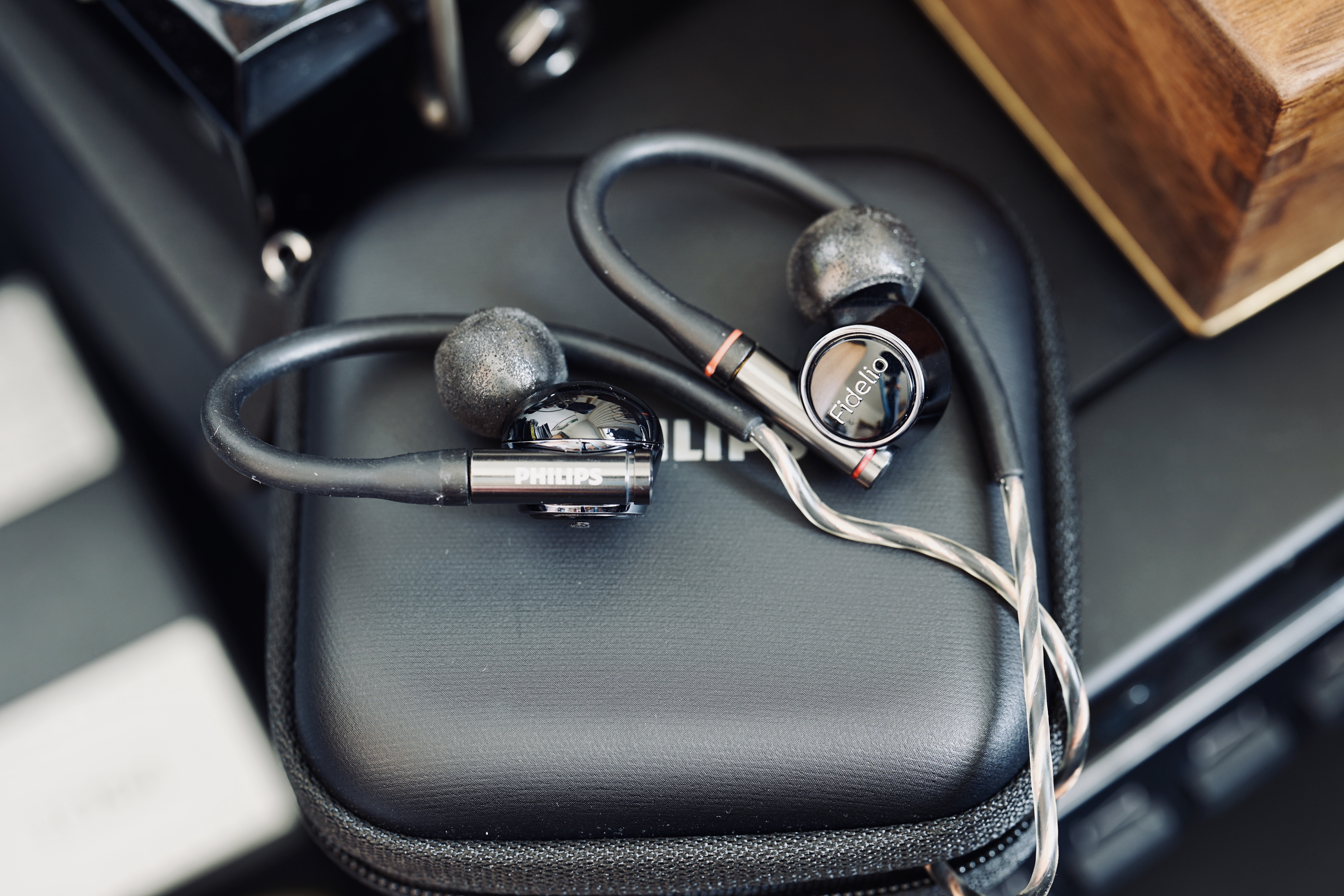 飞利浦耳机fideliol3评测,飞利浦s3系列哪个好