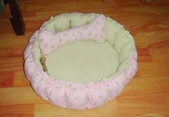 自制狗窝无纺布,旧布条自制大型犬狗窝教程