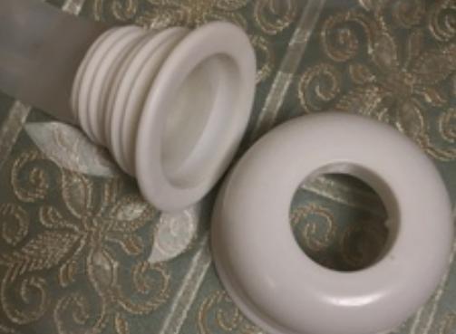 房间内下水道返臭咋办,家里排水管反臭味怎么办