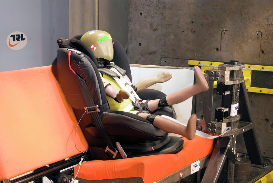 如何选择一款好的安全座椅,比较宽比较好的安全座椅推荐