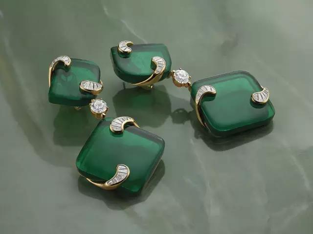 对付女人,没有一件珠宝解决不了的!