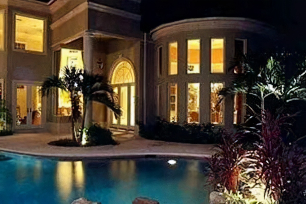 内马尔巴西豪宅室内图,内马尔晒劳斯莱斯新座驾