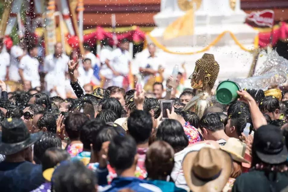 泰国泼水节天团,泰国超燃泼水节
