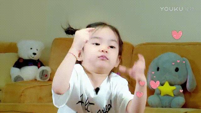 戚薇模仿哪吒全集,戚薇刚刚出的cos花木兰