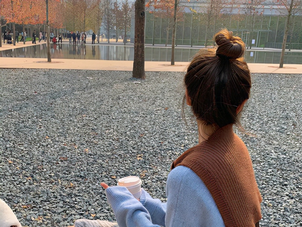 我一柜子的名牌都被调换了,发现后,我立马冲回娘家找弟媳算账