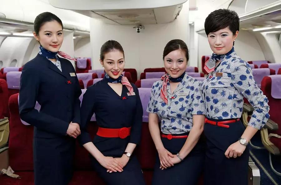 世界各国空姐的颜值 (各国空姐美丽动人)
