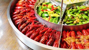 千人涌入二桥头狂欢！苦等365天，随州这个撸虾圣地一夜爆店！