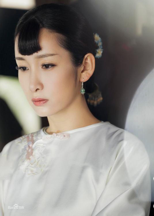 王新军秦海璐虐心片段,秦海璐是怎么和王新军走到一起的