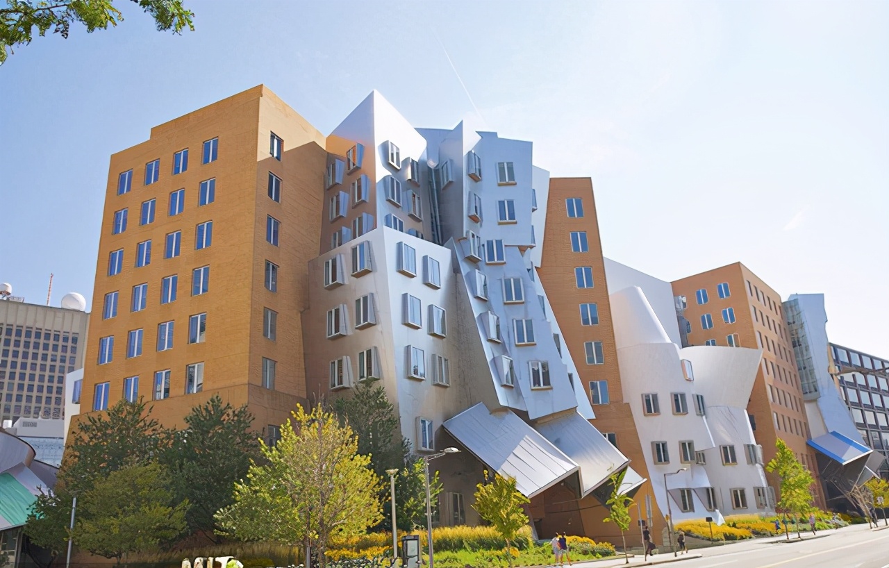 1999年，*镕基朱**总理访美即席演讲：你们也太小看我这总理了