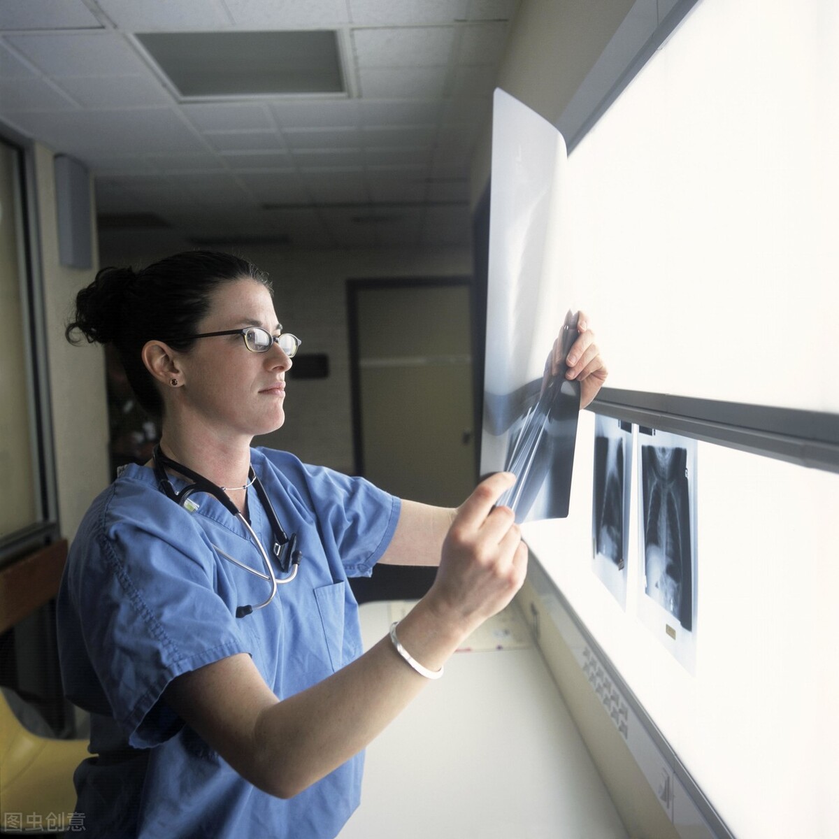 腔隙性脑梗死血管堵塞严重吗,腔隙性脑梗死是什么意思严重吗