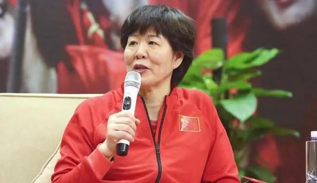 9条适合发朋友圈的文案,发日常的朋友圈短文正能量