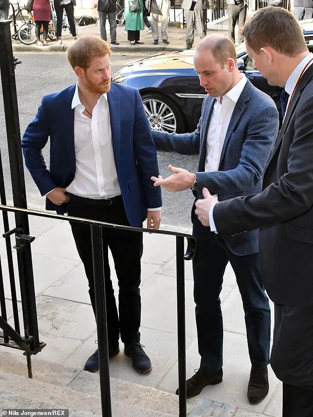 小贝为何剃光头,贝克汉姆的头秃