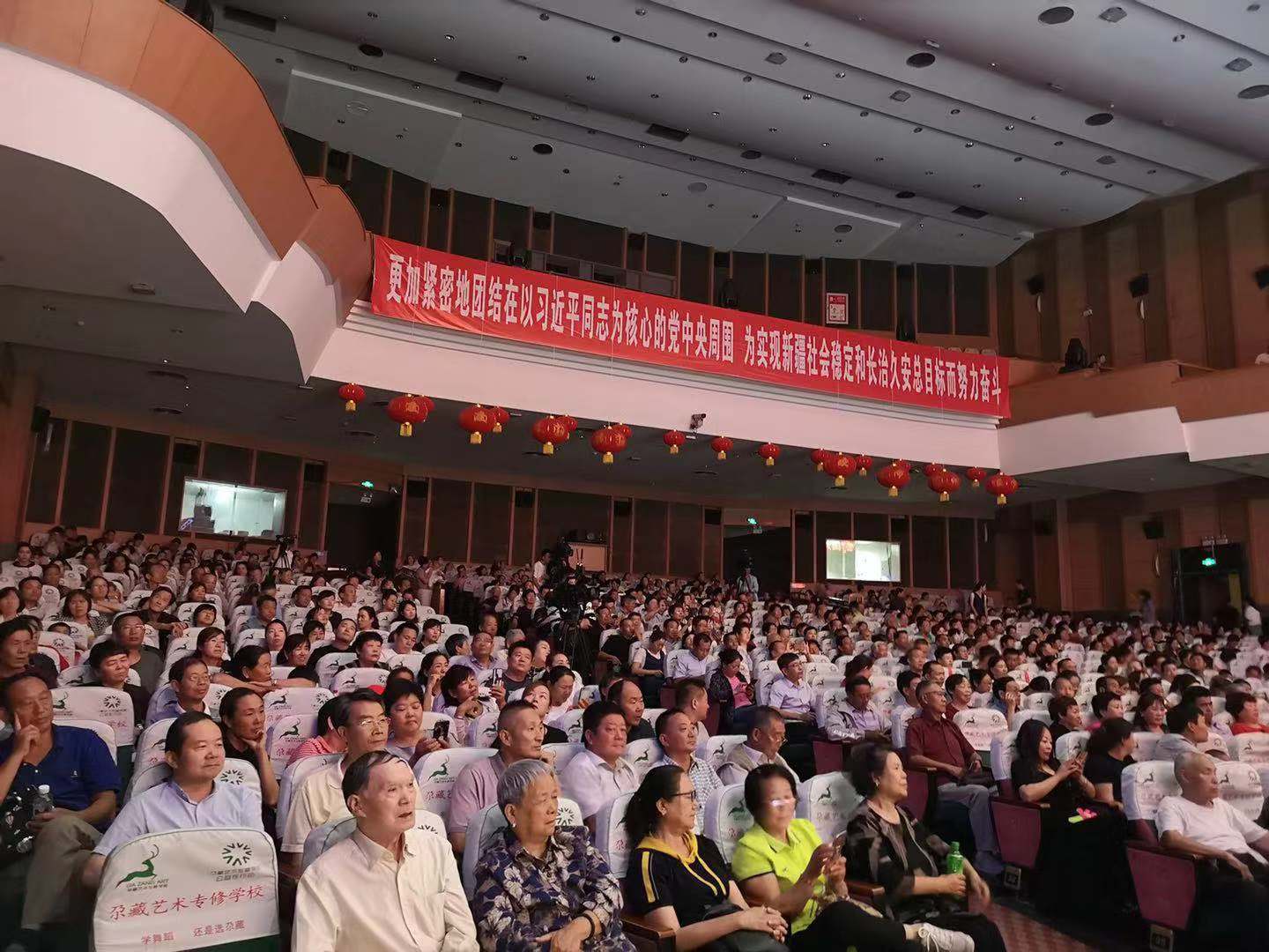 河南梨园春爱心艺术团,河南梨园春爱心豫剧团