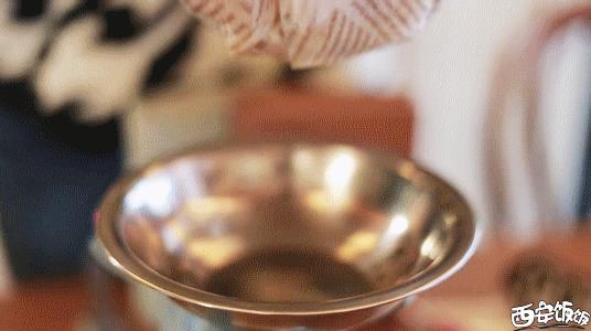 泰国美食街边小吃生吃,超好吃泰国小吃街头甜品