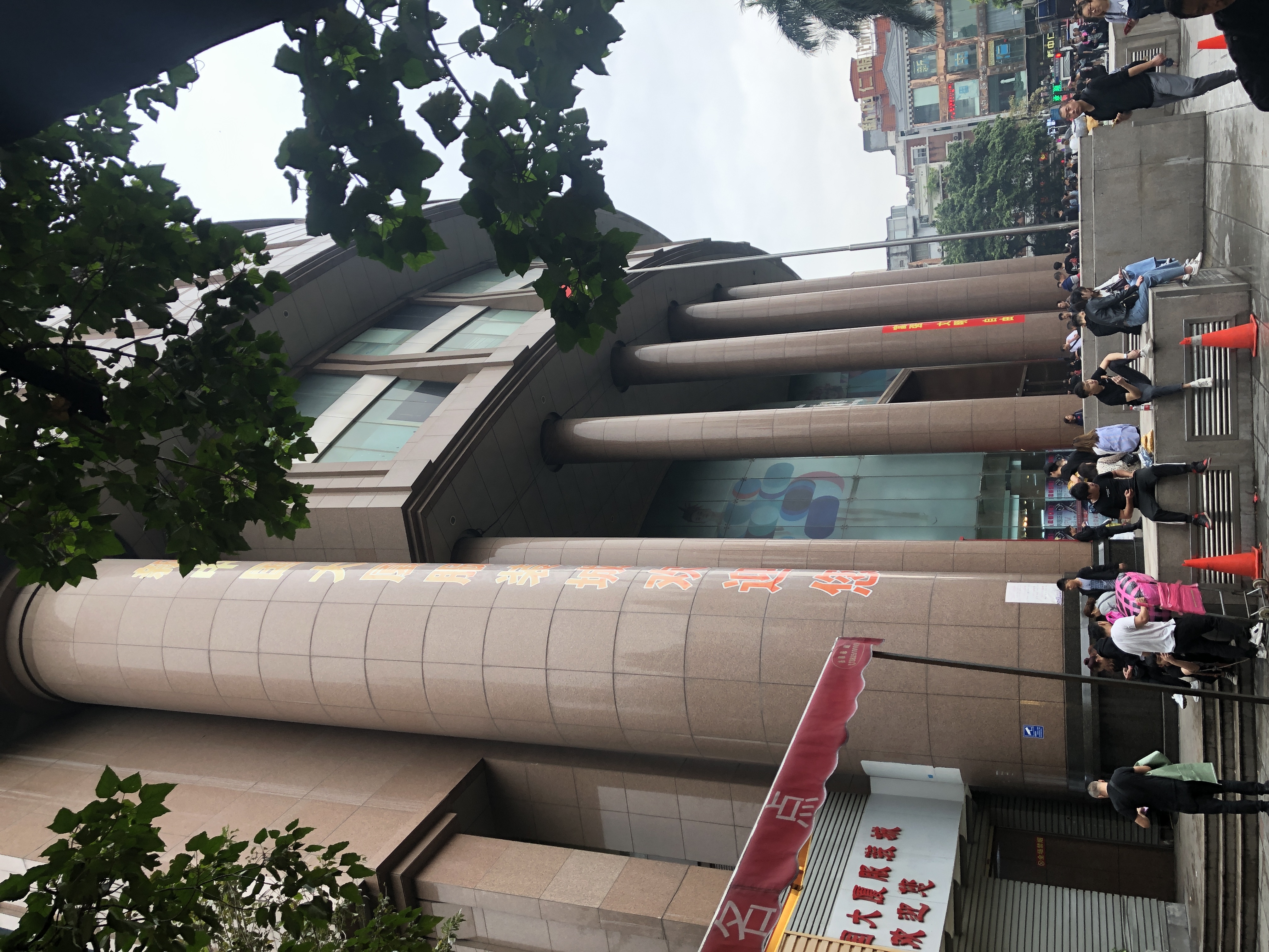 广州十三行服装批发市场,广州十三行服装批发城附近酒店