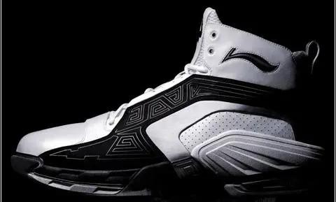 奥尼尔shaq系列篮球鞋,球鞋推荐高颜值李宁全白