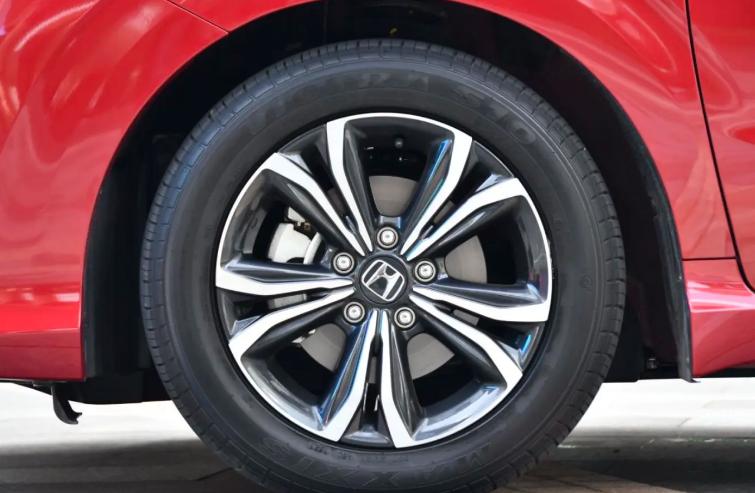 本田凌派新款四缸发动机,本田凌派1.0t三缸机问题