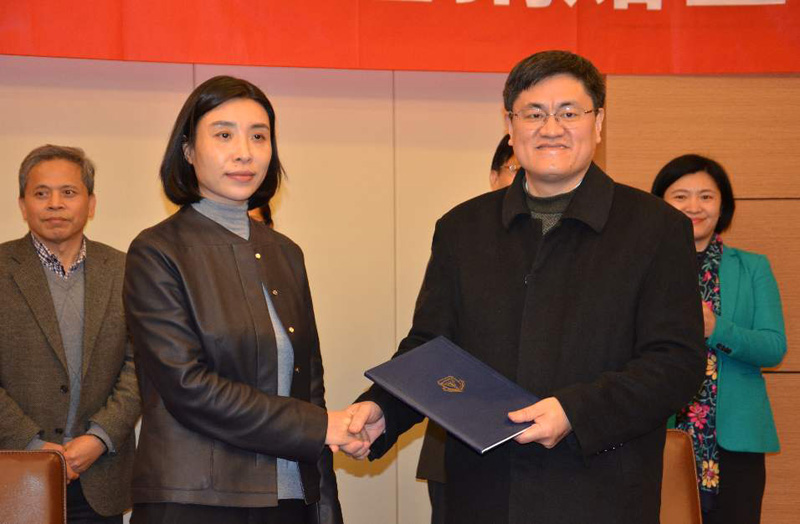 申通创始人去世妻子改嫁司机,申通创始人离世老婆改嫁司机