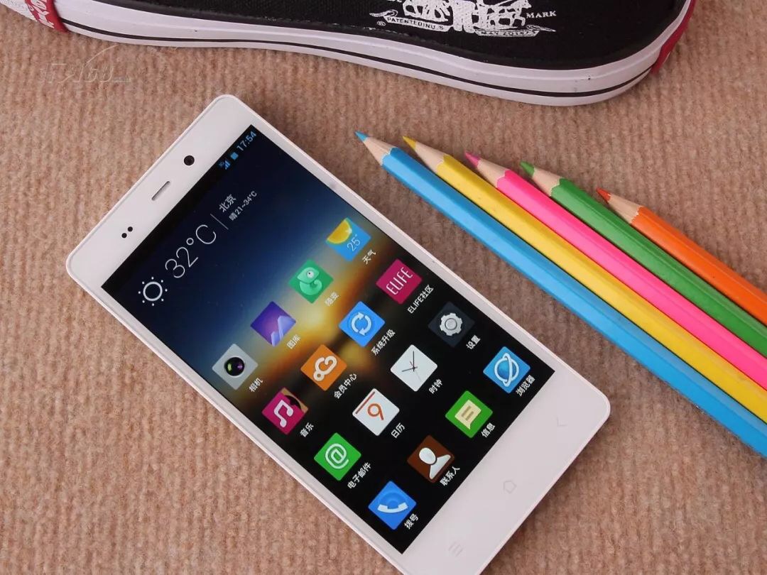 少年得志刘立荣,少年得志骄狂不可一世