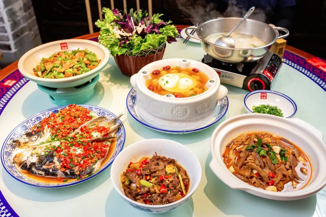 想3.8折吃这顿当家菜,你得喊一声「嫂子」