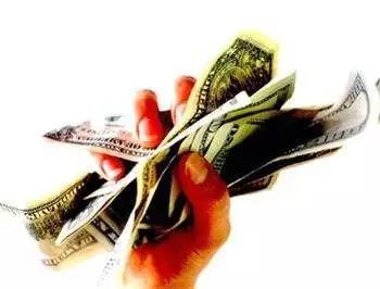 传统经销商怎么转型,传统经销商的现状与发展