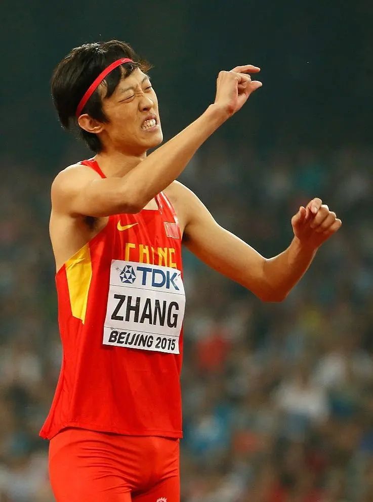 张国伟白鹤亮翅,张国伟现场版白鹤亮翅