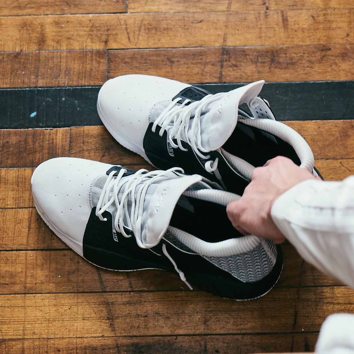 篮球鞋adidas即将推出利拉德,篮球鞋未来发展趋势