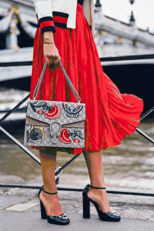 梨形身材胯大腿粗适合的裤子,梨形身材穿搭腿粗胯宽屁股大