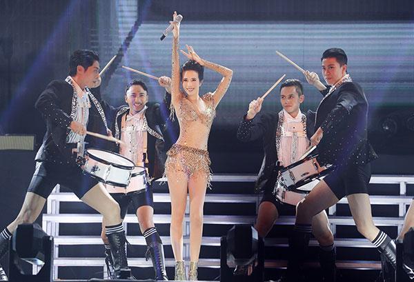 莫文蔚karen25周年绝色演唱会,绝色莫文蔚巡回演唱会2019拉萨站