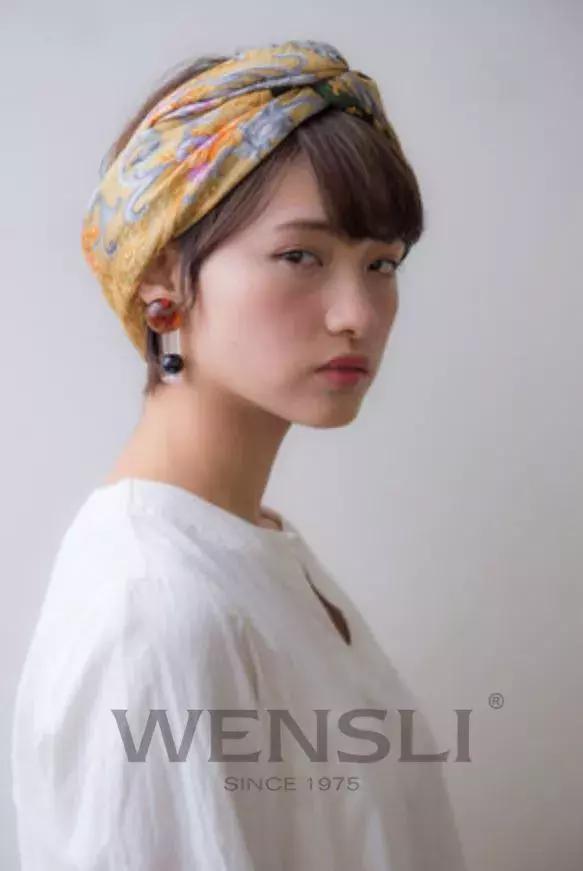 短发卷发怎么打理好看,不用打理又好看的短发