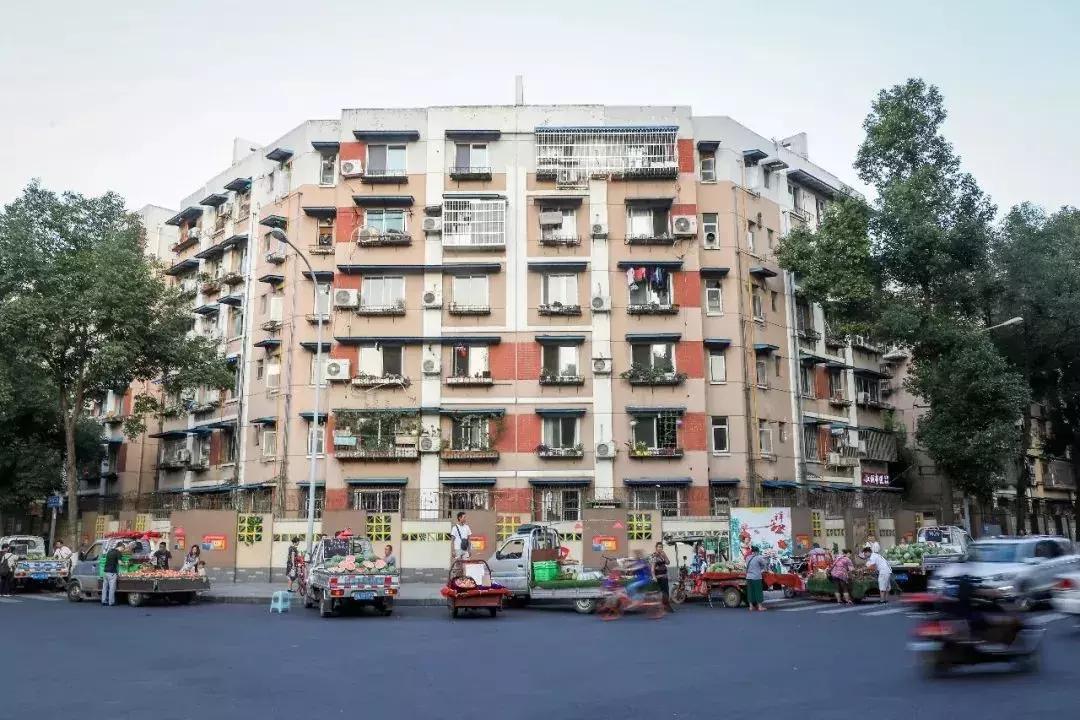 成都人小心！到这三个小区里吃“鬼饮食”？进去了就别想出来