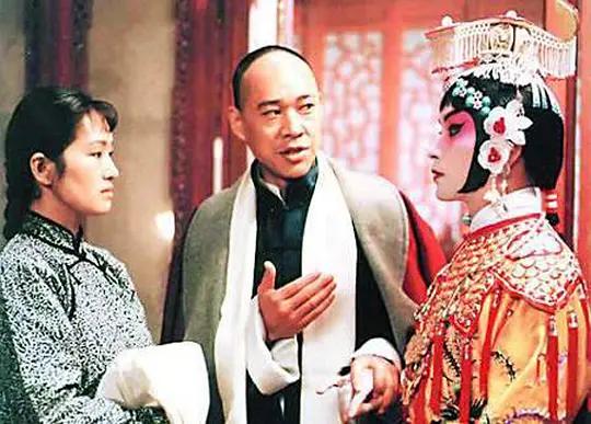 霸王别姬菊仙跟四爷,霸王别姬袁四爷对蝶衣做了什么