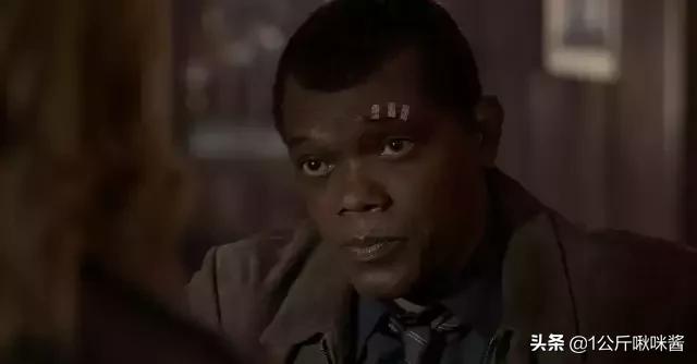 惊奇队长能打过没宝石灭霸吗,惊奇队长彩蛋打败灭霸