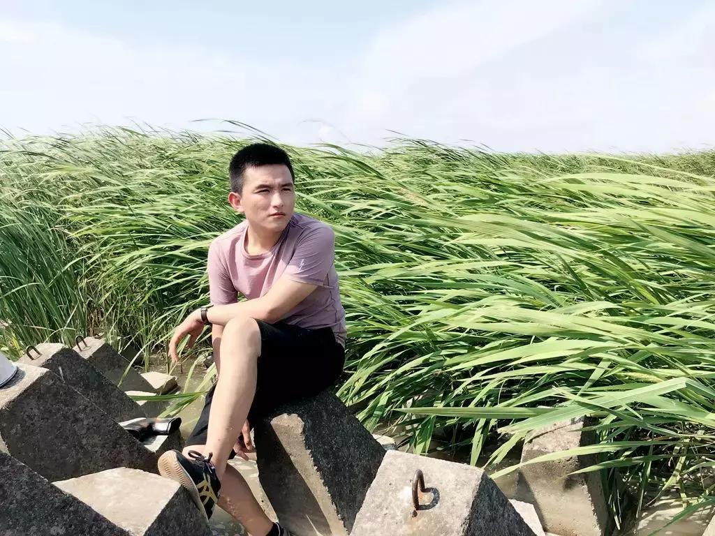 马云收废品搞笑视频,马云最后一百万做了什么