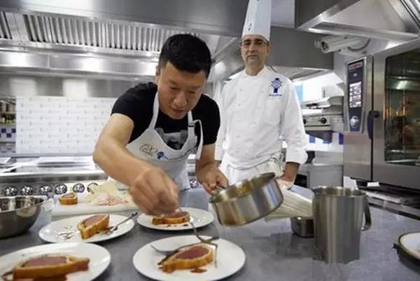 上海餐厅揭秘,最近爆火的上海餐厅