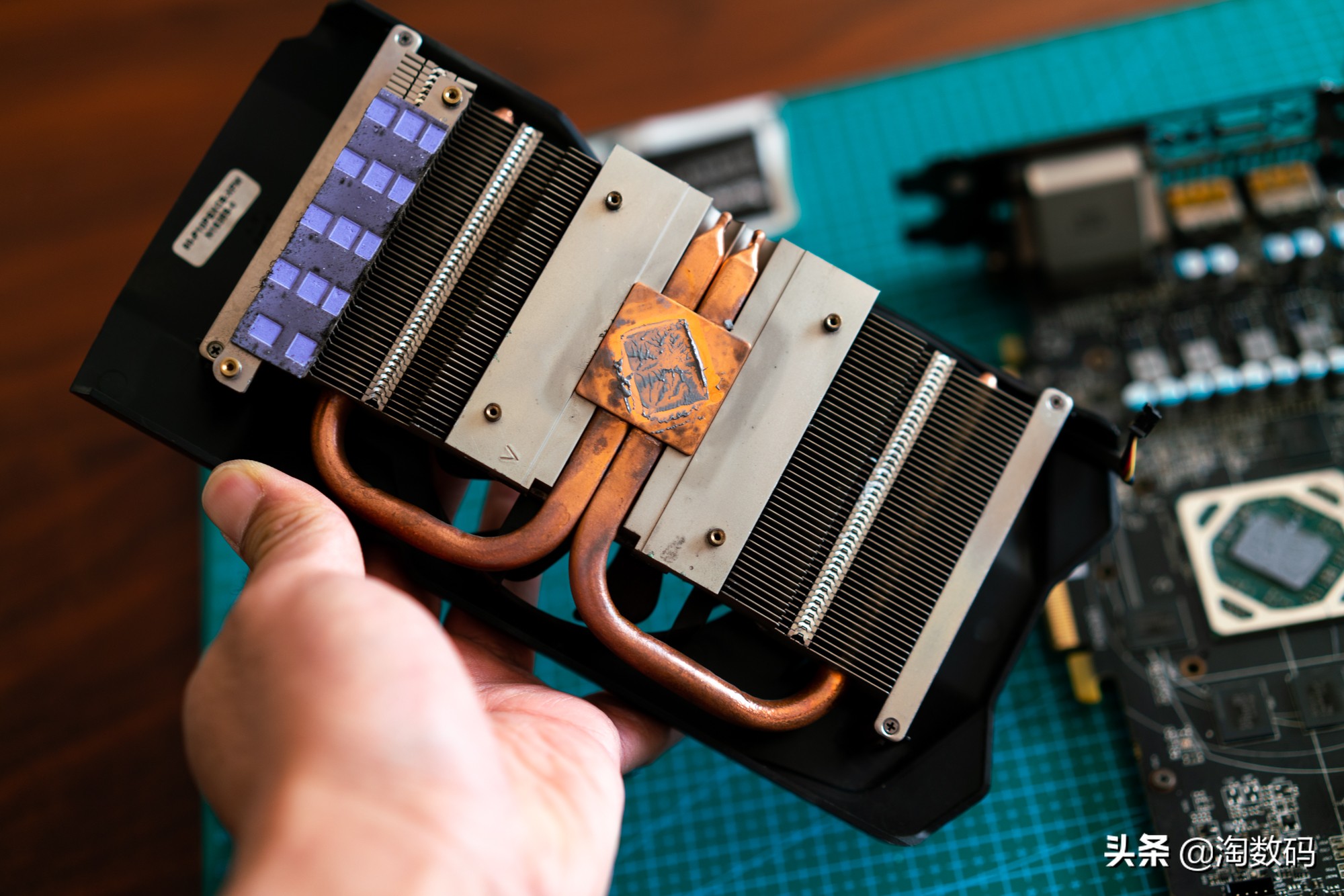 300元AMD显卡,amd300元吃鸡电脑