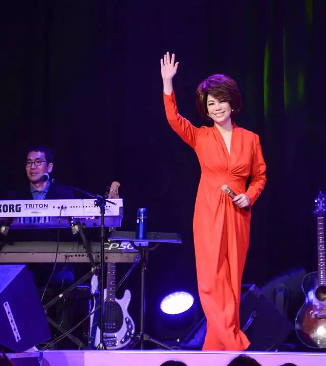 在为蔡琴的眼泪唏嘘,感叹嫁错人可怕的时候,知道她为什么哭吗?