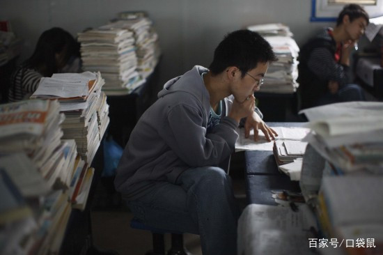 高三高考临近孩子失眠如何解决,高三生失眠整宿睡不着怎么办