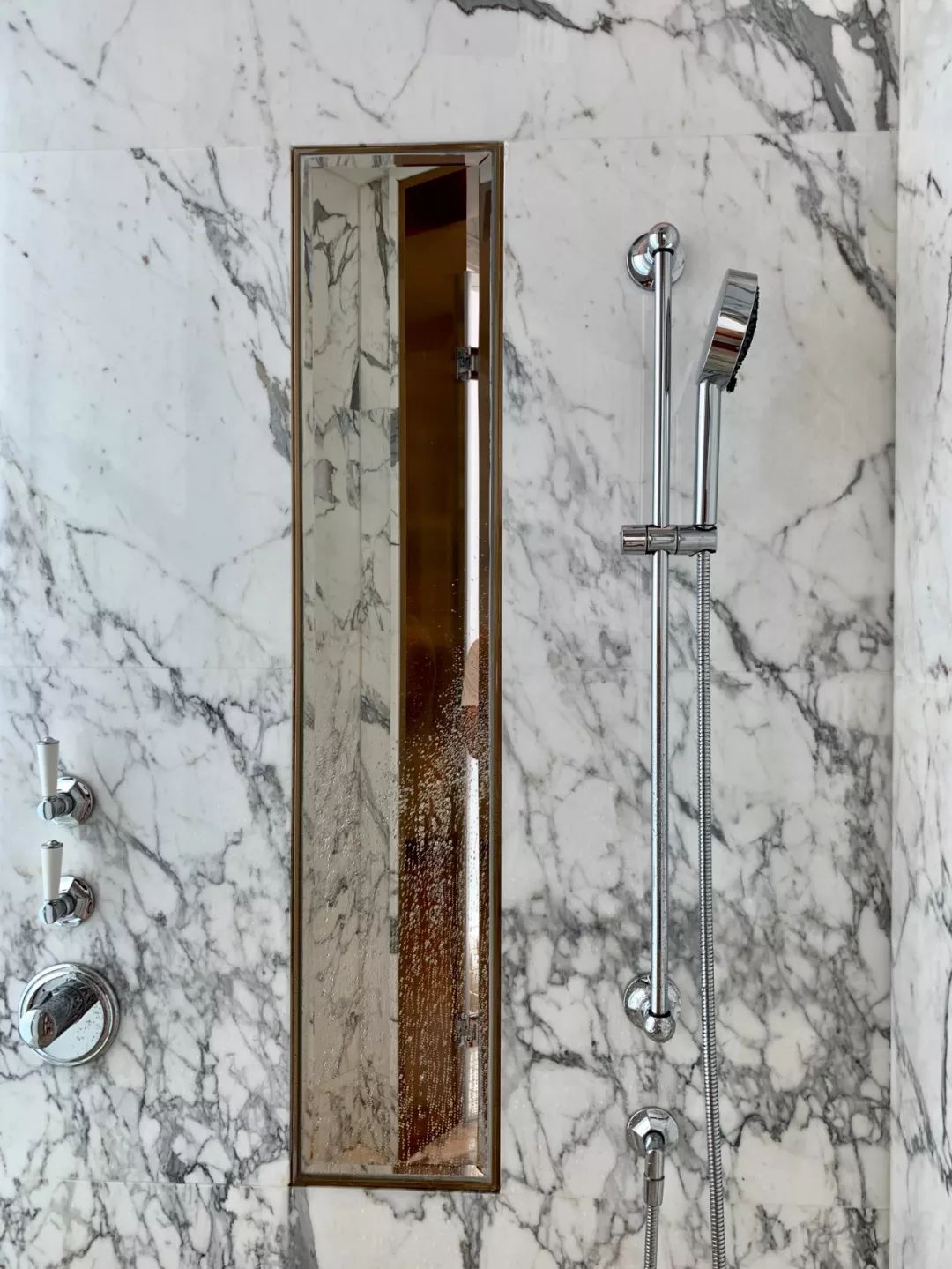 珠海瑞吉酒店游泳池,珠海市瑞吉酒店在哪里呀