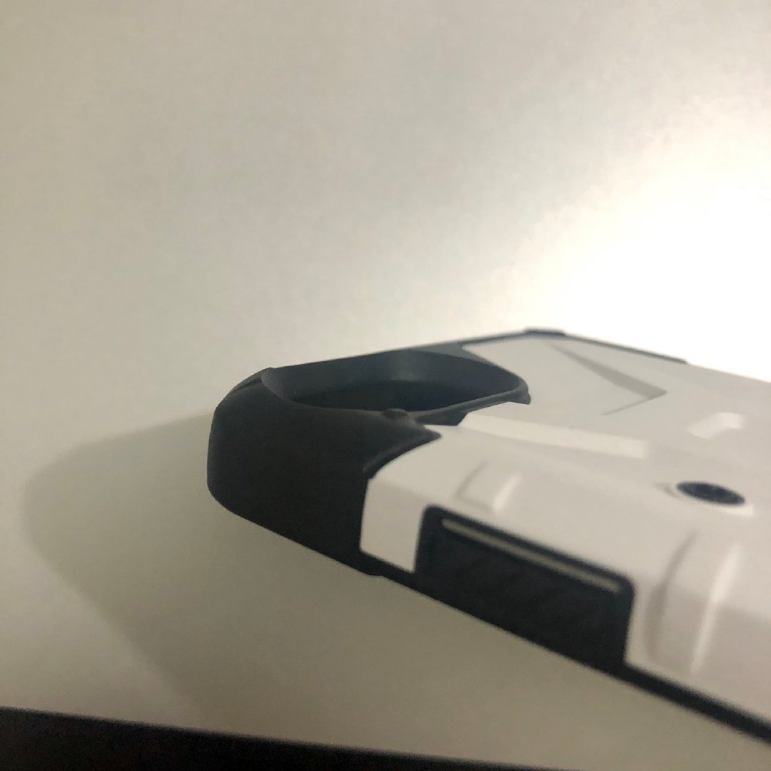 uag探险者银色和钻石系列对比,uag探险者手机壳iphone12