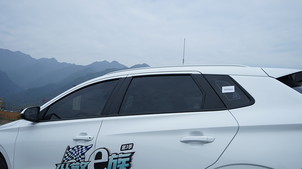 比亚迪好看电车,颜值即正义抢先体验比亚迪e2