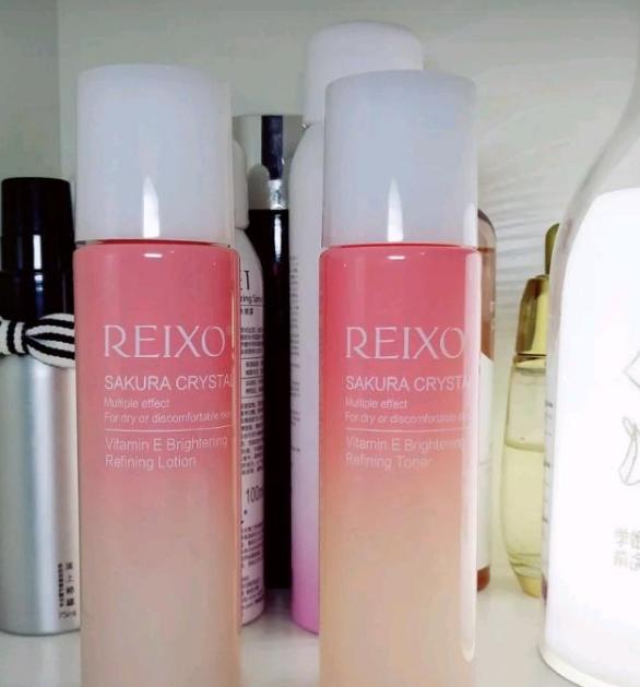 这些不是很热门，却超级好用的水乳套装，你用过哪一款？