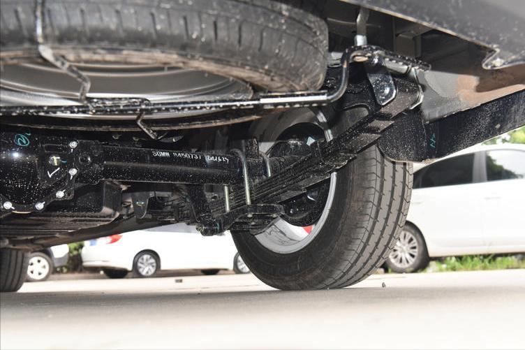 五菱征程行政版多少钱,五菱征程的优缺点