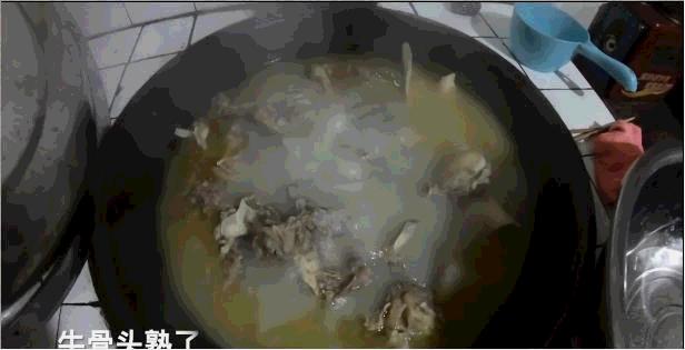 饭前喝汤胜过药方,饭前喝汤胜过药方这句话是对的吗